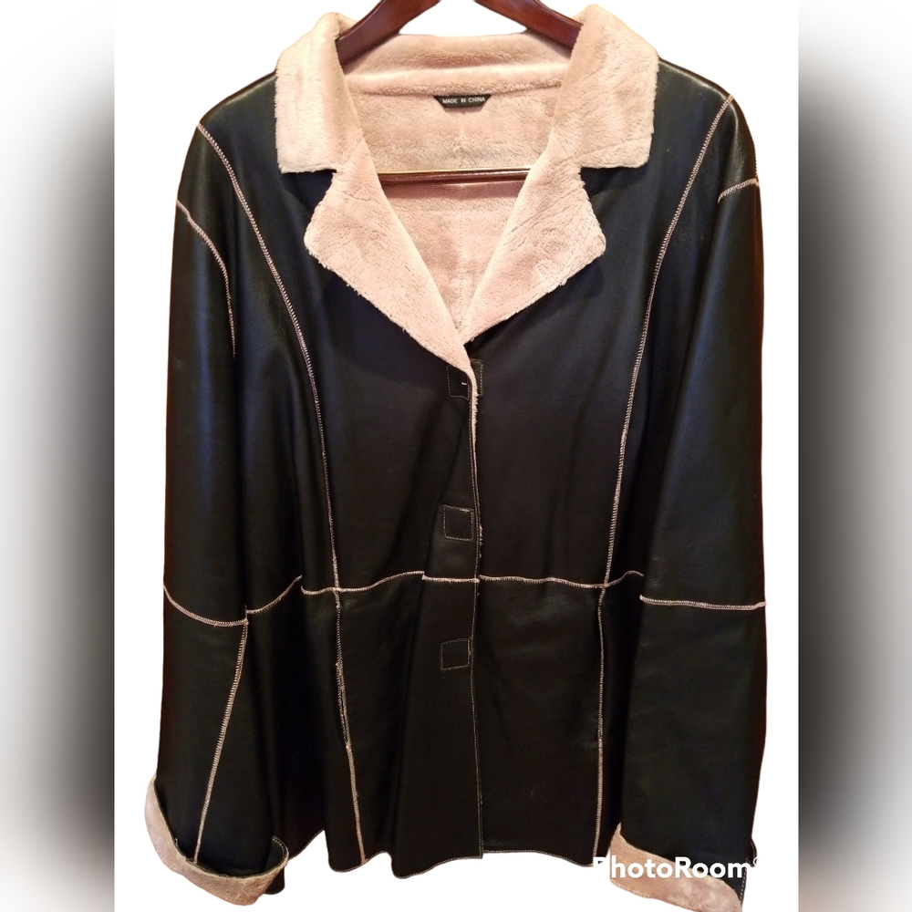 Venezia Leather Jacket Soft Fur Lining Size  22/24